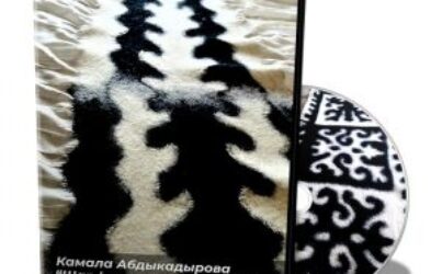 Камала Абдыкадырова. Шарфы в шырдачной технике